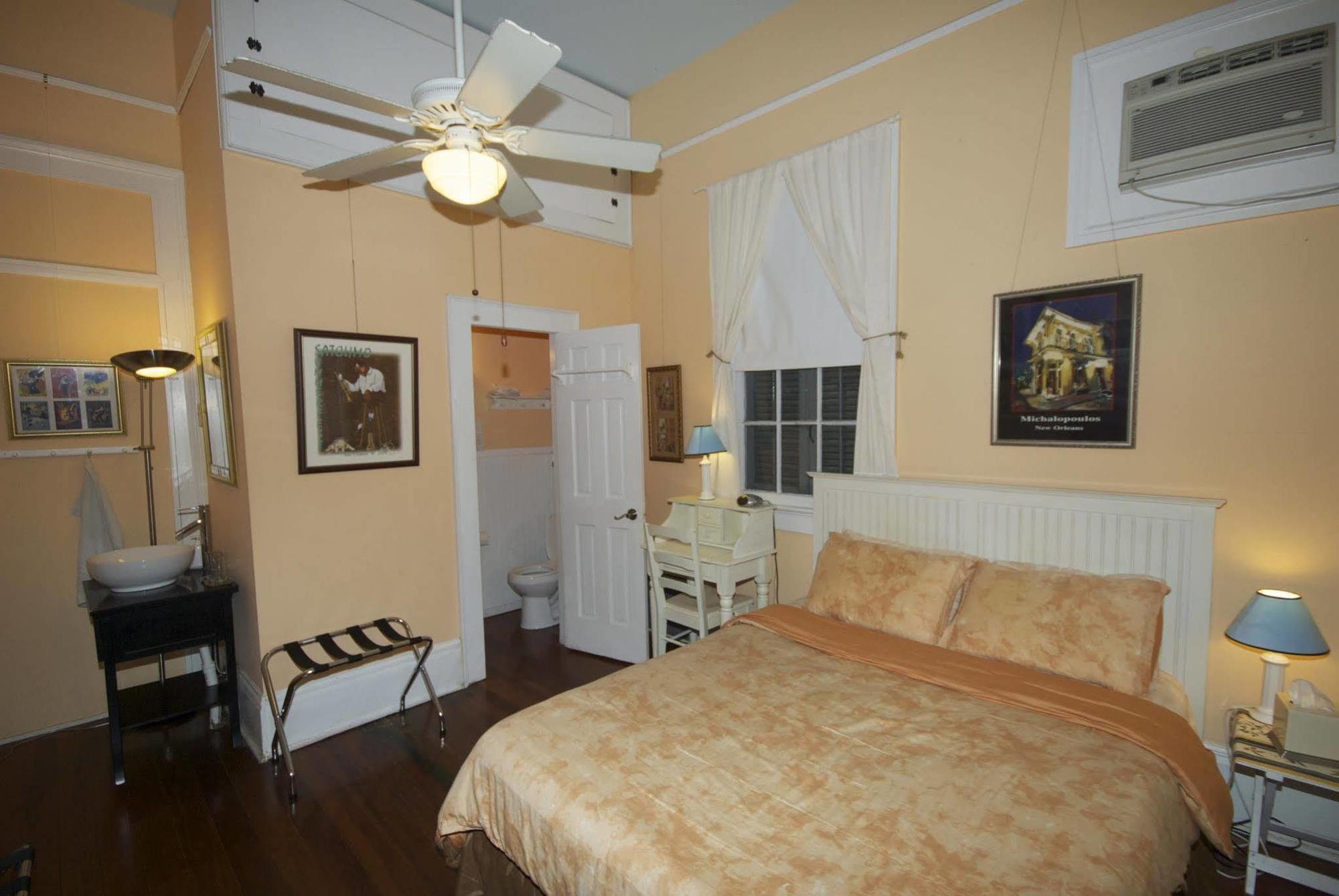 The Burgundy Bed And Breakfast New Orleans Exterior photo